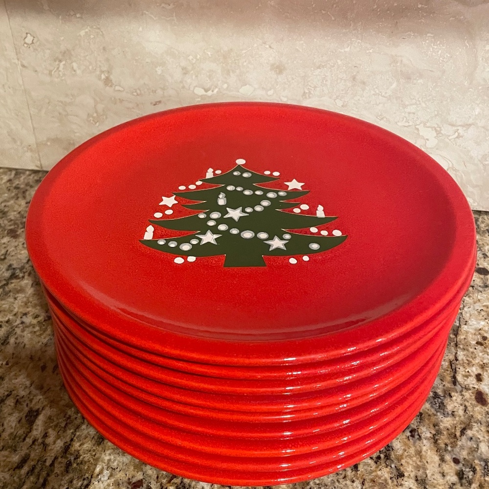 Waechtersbach Christmas Tree Pattern Dinner Plates